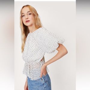 New nasty gal Be Tie Baby Puff Sleeve Spotty Blouse
